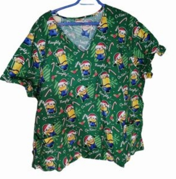 DESPICABLE me minion Christmas scrub shirt Size 3XNew without tags - Picture 1 of 1